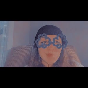 Meet your Posher, Isabela